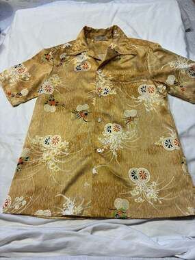 Vintage 60s Holo-Holo Hawaiian Shirt Ochre Gold Kimono Pattern Aloha Shirt